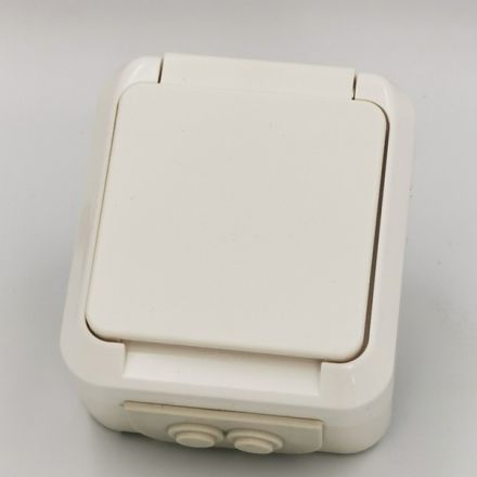 AQUA Επίτοιχη Στεγανή Πρίζα Σούκο Ασφαλείας IP54